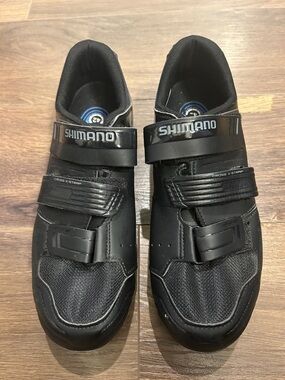Shimano Off set Cross-strap cycling shoes / cleats size 42 Black 3 strap